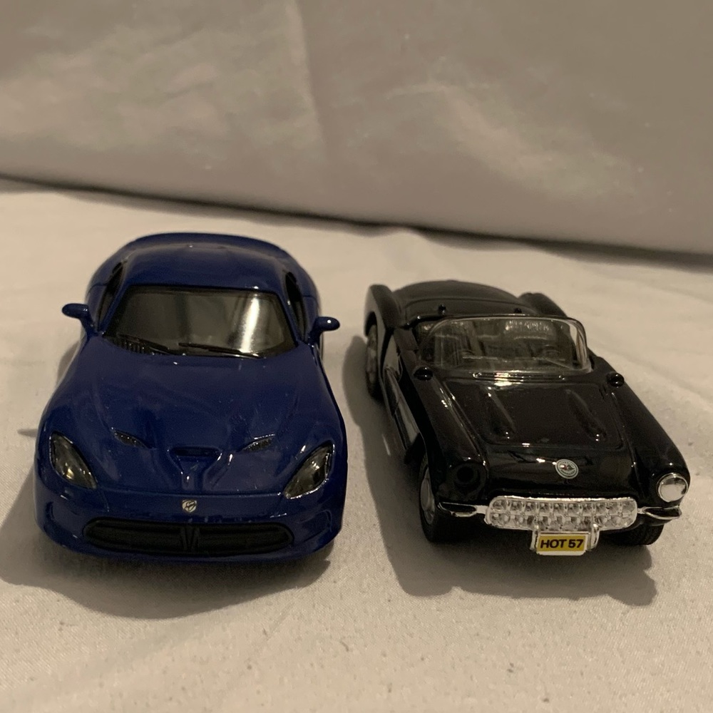 Sports Car Vehicle Toys (Lot of 2)